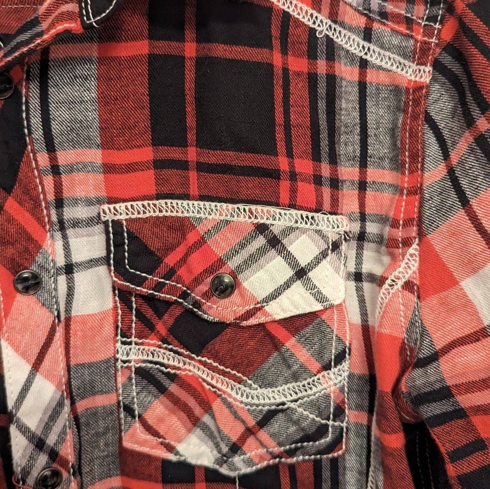 Buckle Fitted Flannel